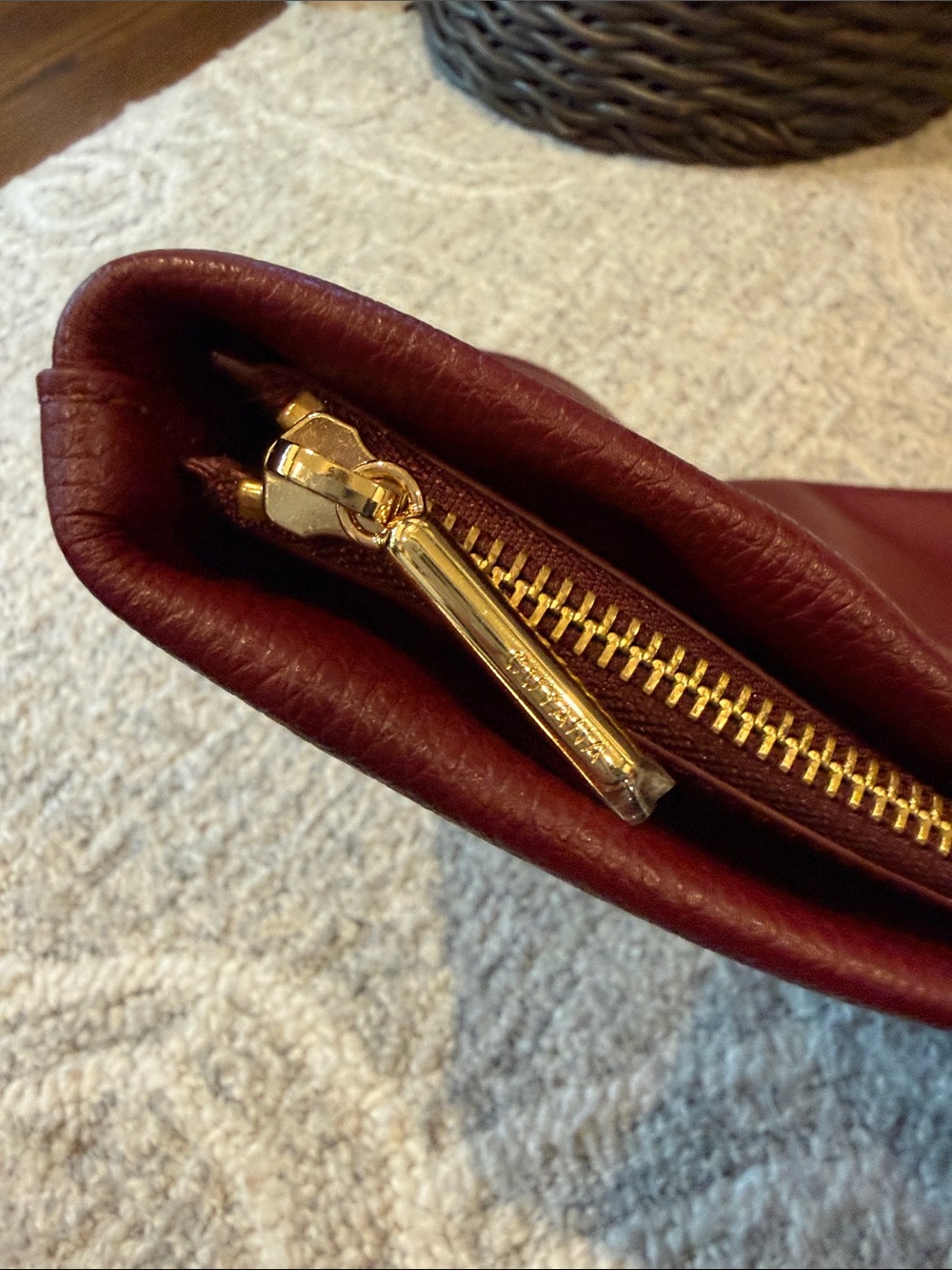 Cuyana Easy Zipper Tote - Picture 7 of 7